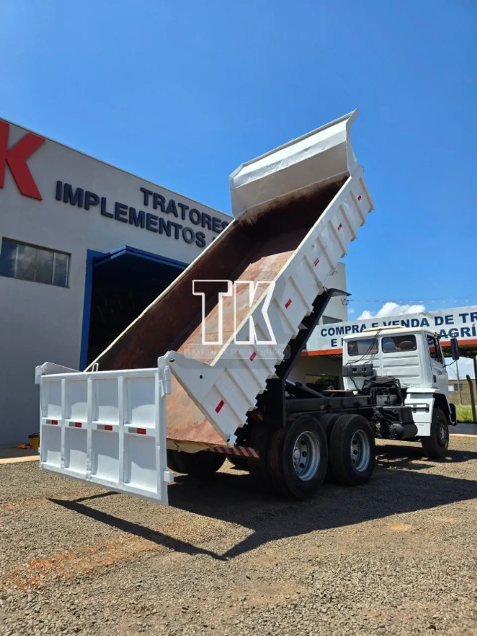 Caminhão Caçamba MB 2423 k 2001 Reduzido - Tk Tratores Nova Andradina-MS - Foto 3
