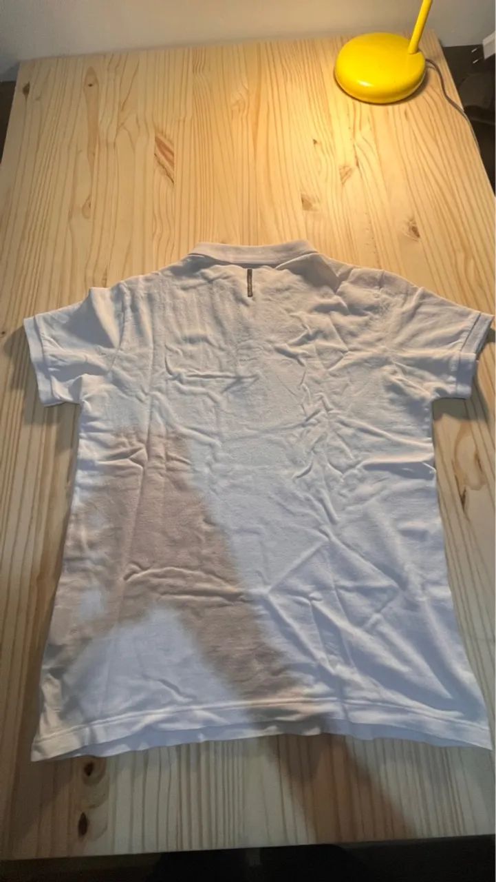 Camiseta Polo Calvin Klein tamanho 14 - Foto 3