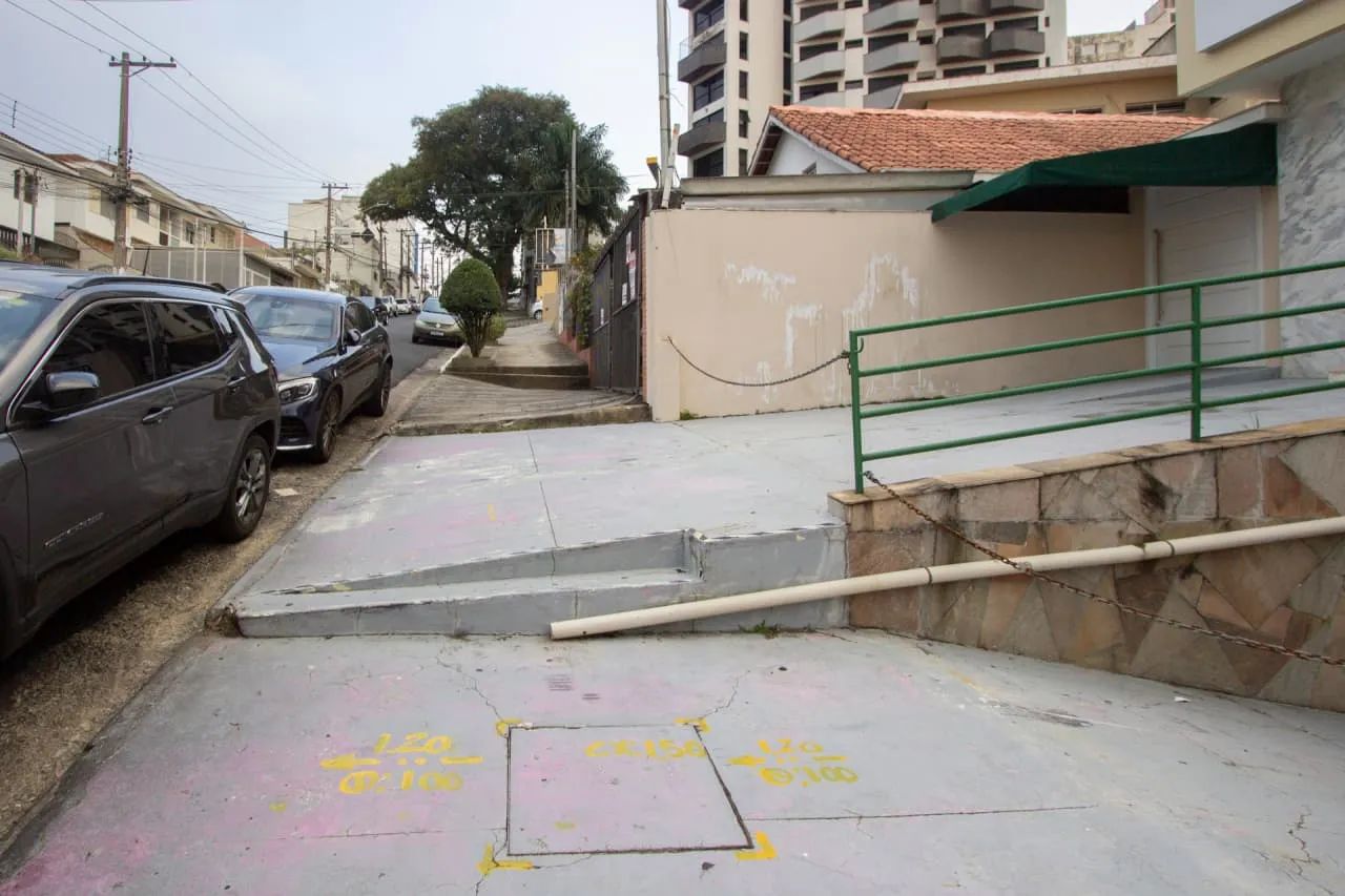 Casa comercial na Rua José de Albuquerque Medeiros, 141  400 m² - Foto 3