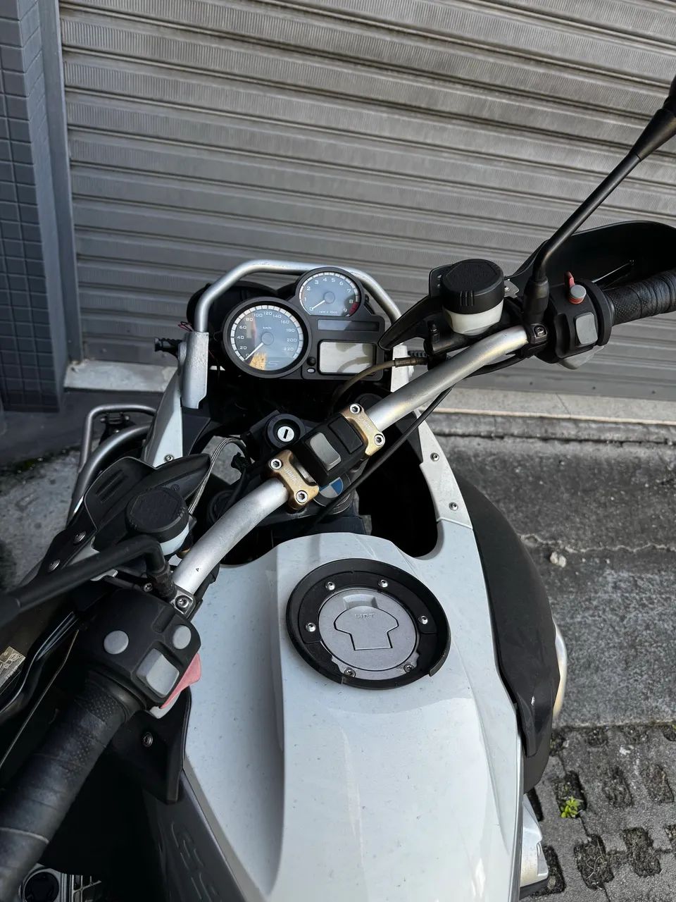 BMW  - Foto 5