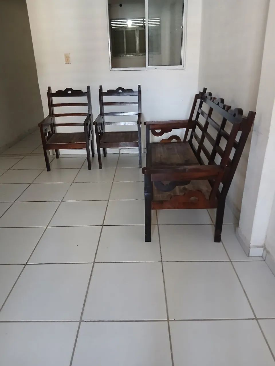 Jogos de sofá antigos rústico 1.000,00