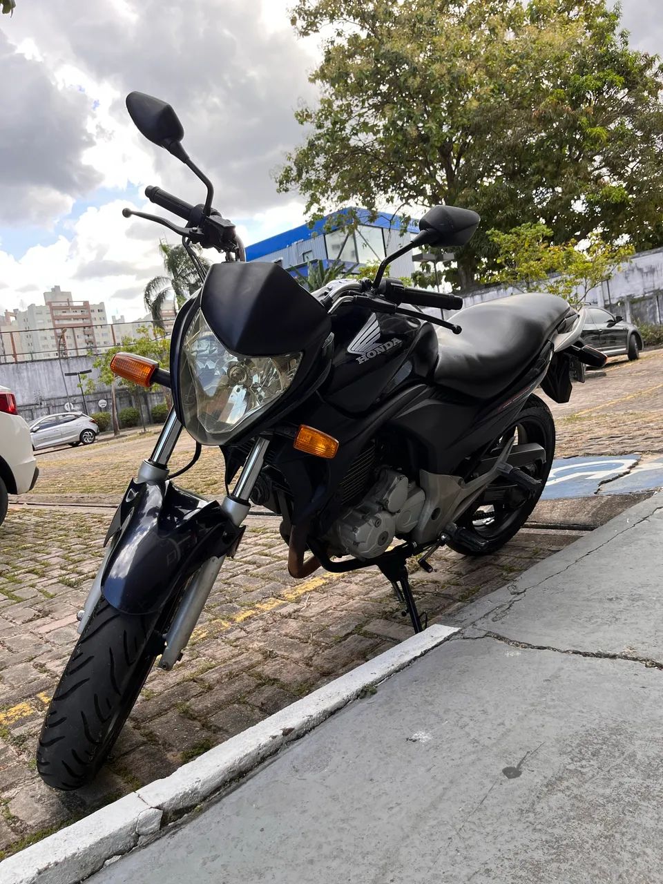 Cb 300 2012 - Foto 2
