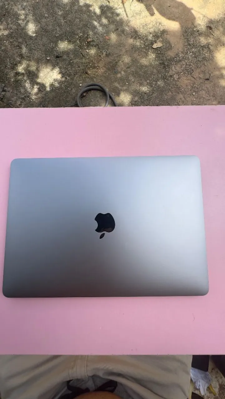 MacBook Pro 13 Touch Bar i5 16GB ram ssd 512GB 2020 - Notebooks