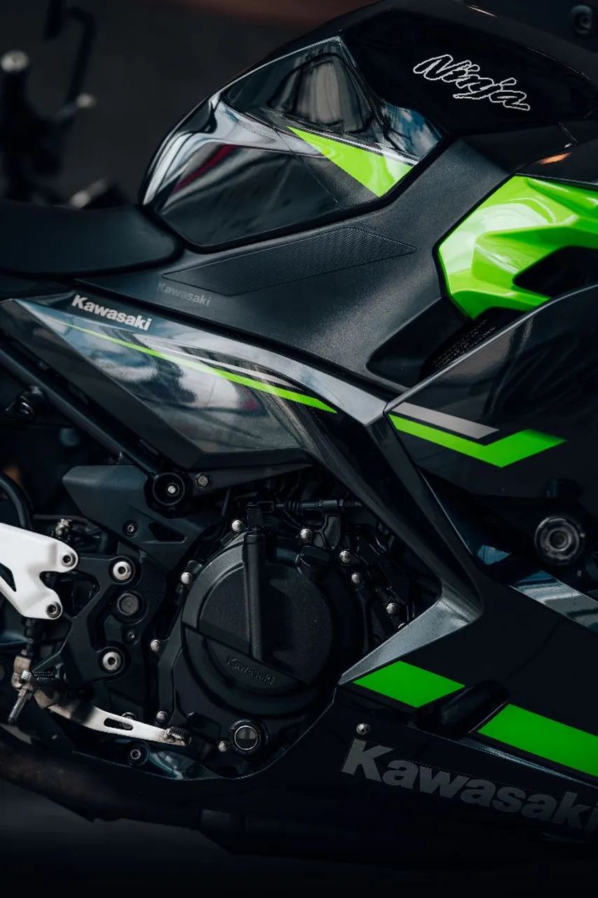 Kawasaki Ninja 400 (2019) - Foto 5