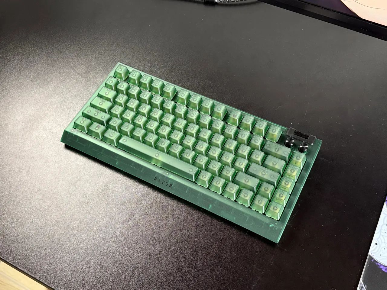 Teclado Magnetico Razer Blackwidow V4 - Foto 3