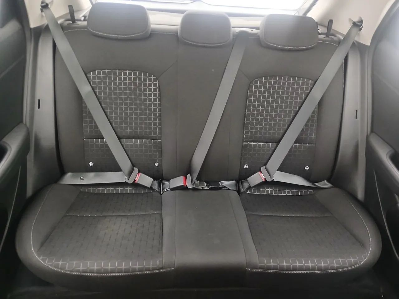 Hyundai HB20 Comfort 1.0 Flex 12V Mec., foto 18 de 18
