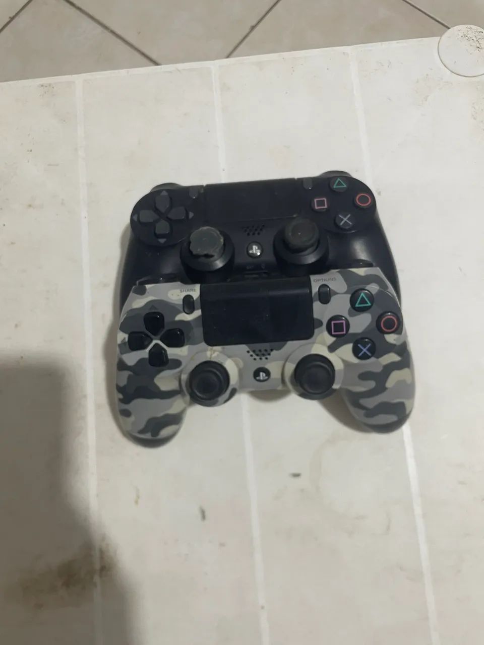 Controle ps4 (defeito)