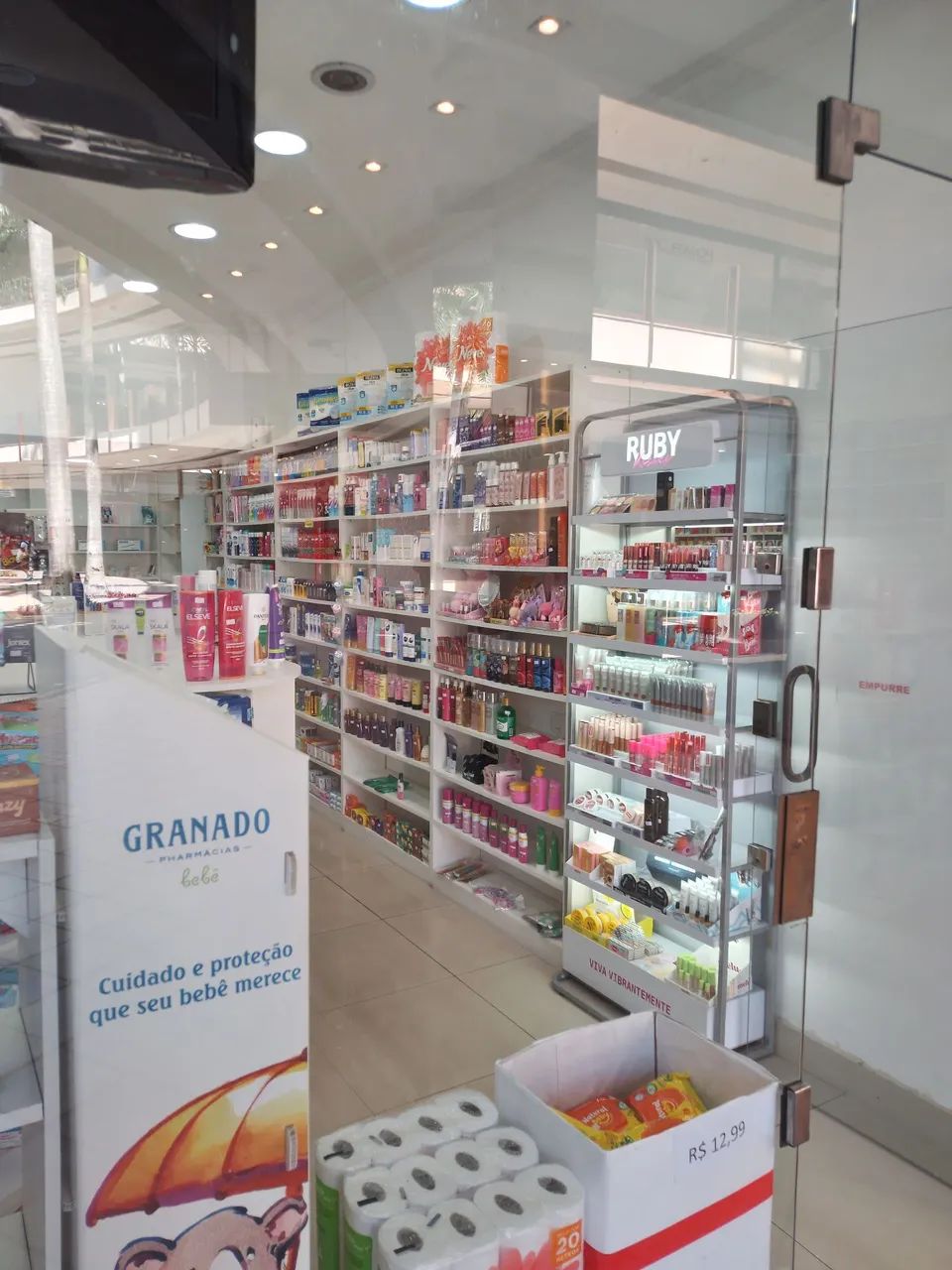 Estoque completo de perfumaria a venda - Foto 2
