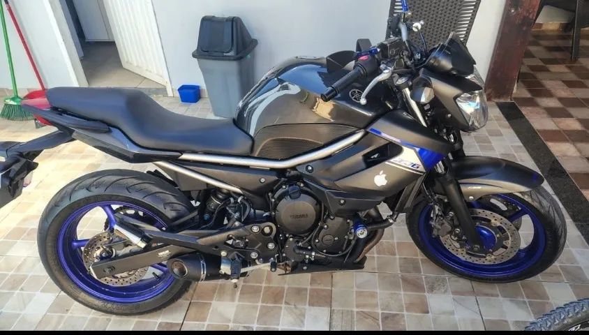 XJ 6 - Foto 2