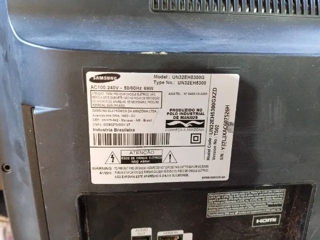 tv smarte 32 polegadas com defeito na tela - Foto 3
