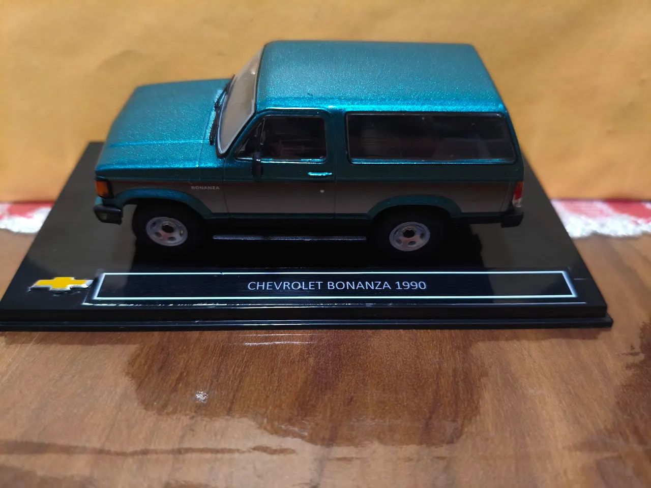 Chevrolet Bonanza 1990 1:43 - Foto 2