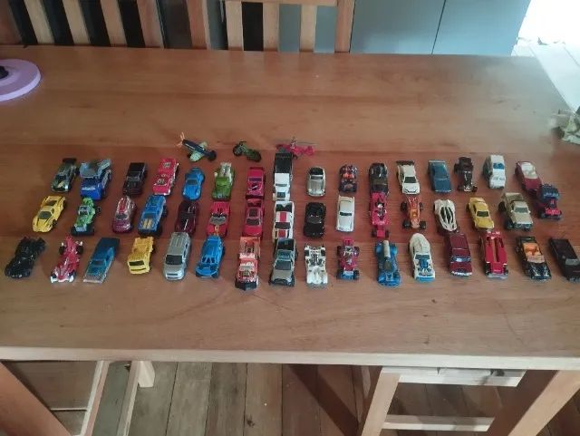 Carrinhos da hot Wheels - Foto 2