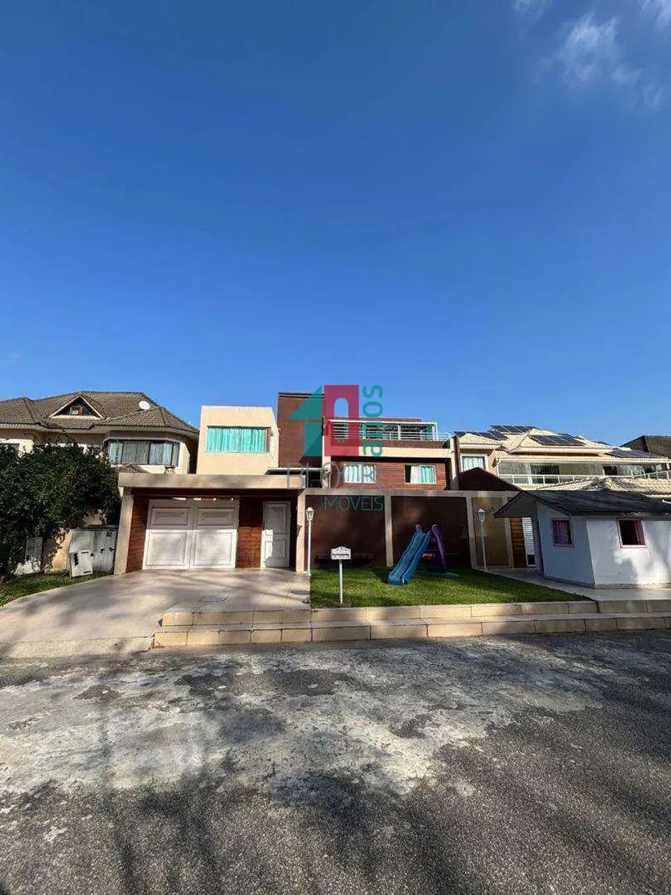 Barra da Tijuca | Casa de Condomínio 6 quartos, sendo 6 suites