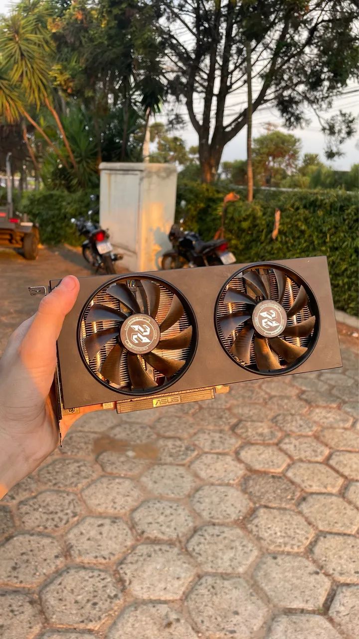 RX 5700 XT 8GB - Foto 2