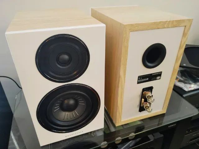Wharfedale Diamond 12.2