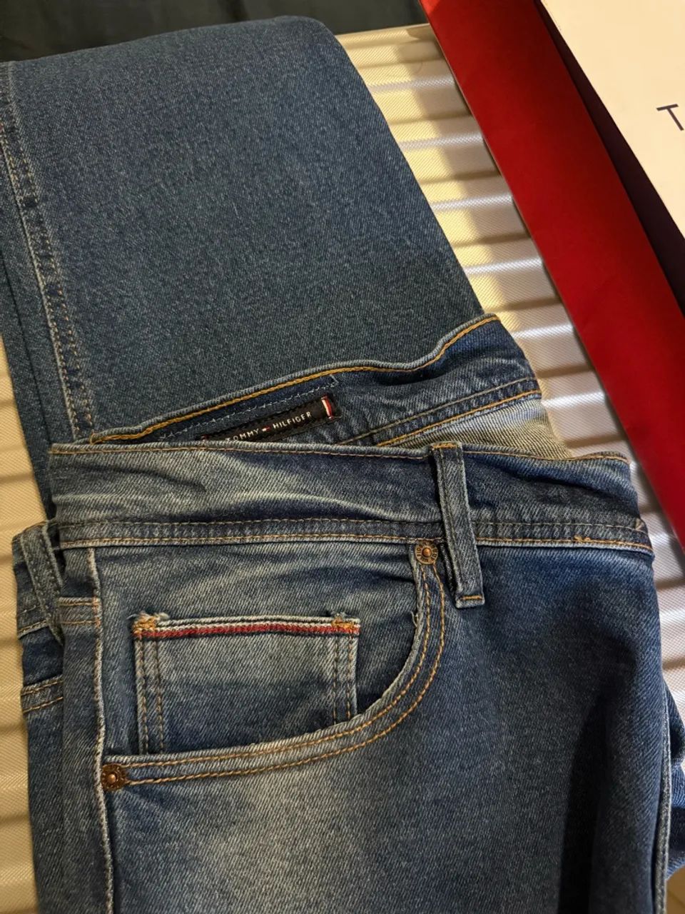 Calça jeans tommy Hilfiger 44 original - Foto 4