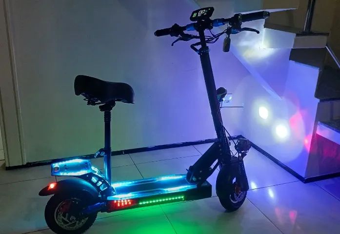 Patinete Scooter Elétrico Off Road Com Assento 