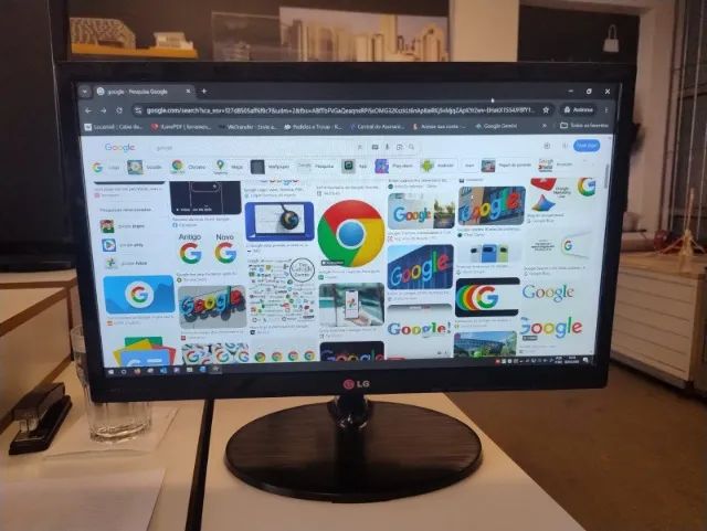 Monitor Flatron - LG 22EA53T-P - 23"