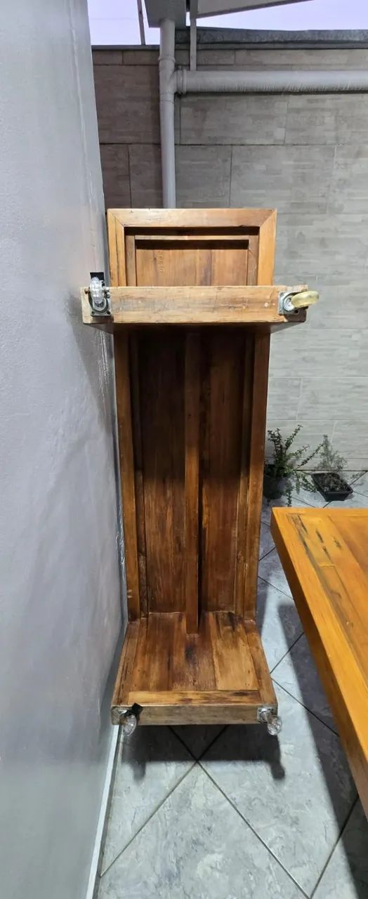 2 Bancos de Madeira Maciça de Estilo Rústico - Foto 4