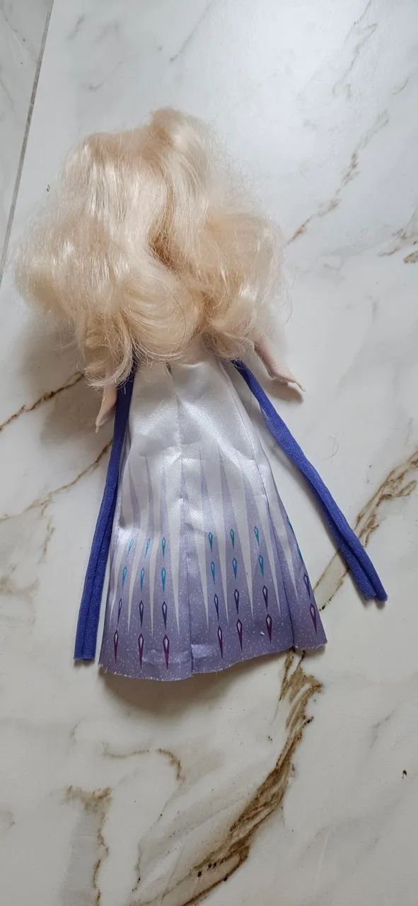 Boneca Elsa usada - Foto 2