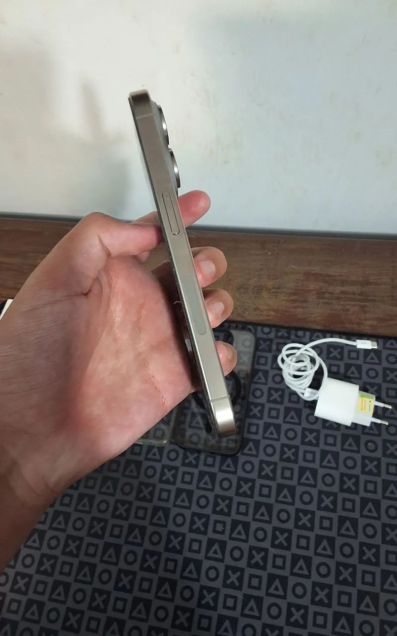 Iphone 15 pro 256GB 8gb RAM - Foto 5