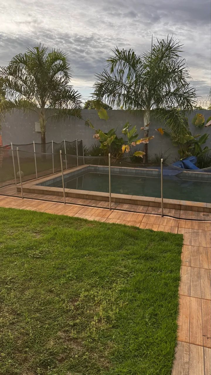 Cerca de piscina removível 