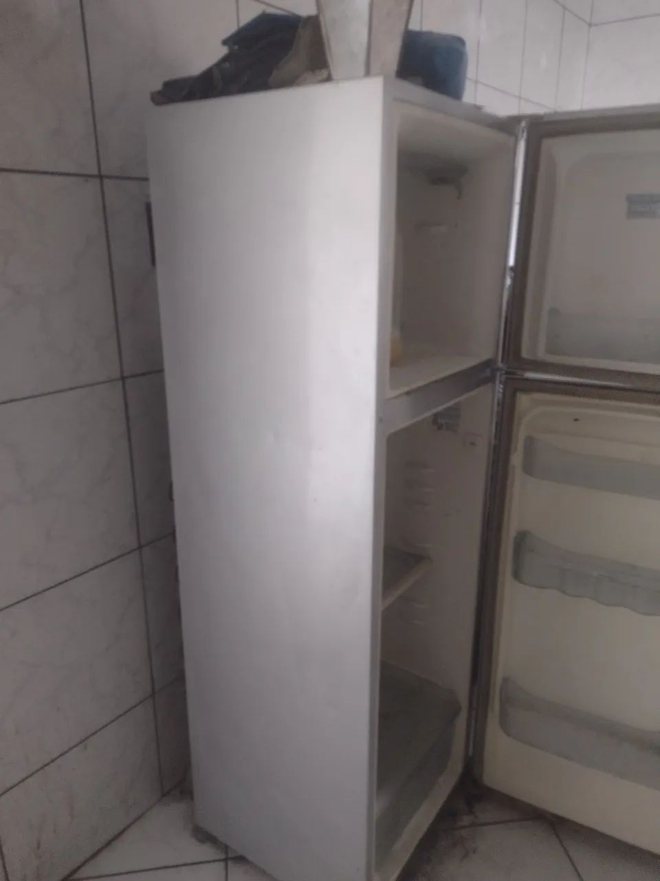 Geladeira Eletrolux  - Foto 4