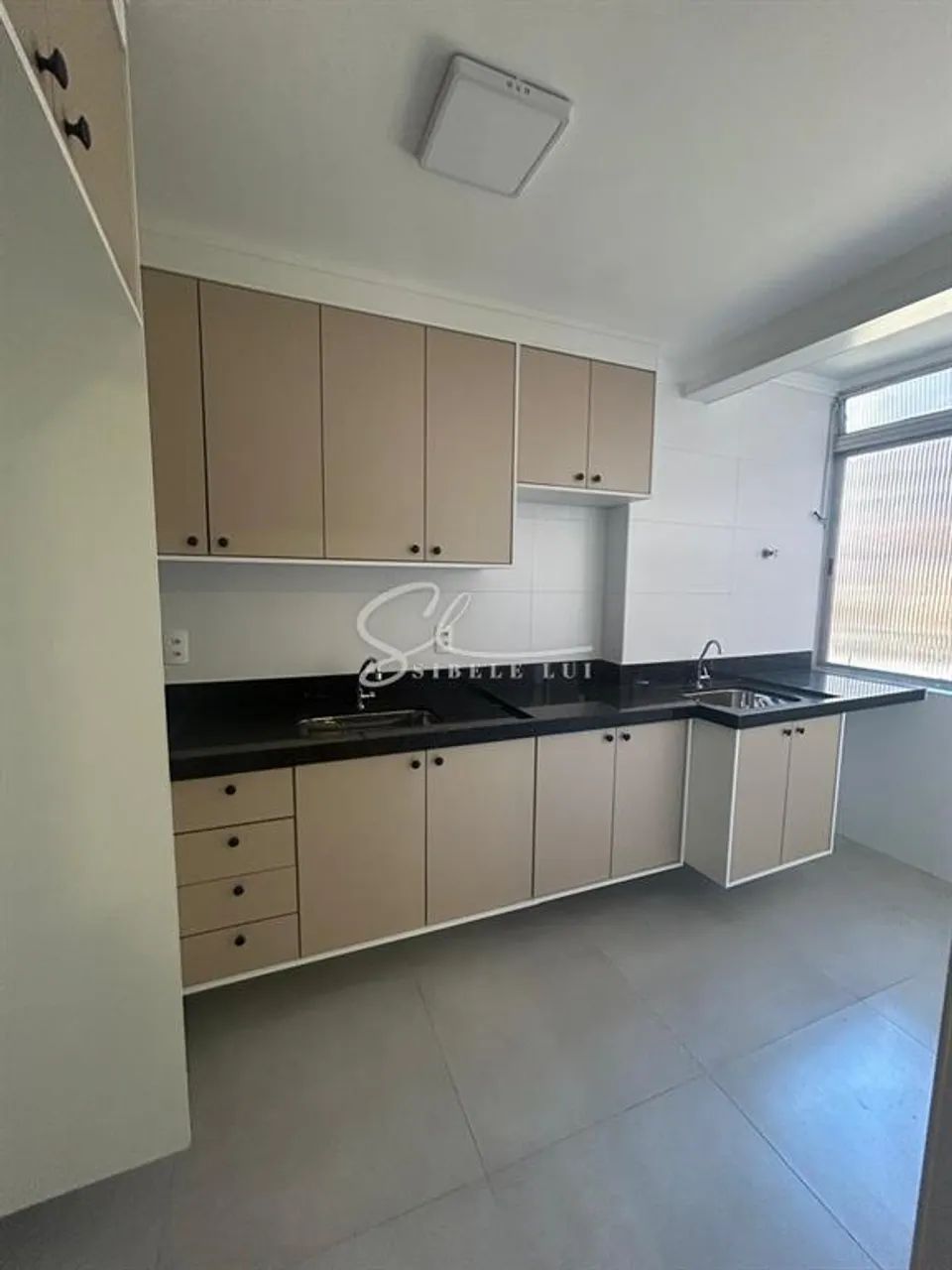 ALUGA-SE APARTAMENTO NO EDIFICIO RENATA - SANTOS/SP - Foto 3