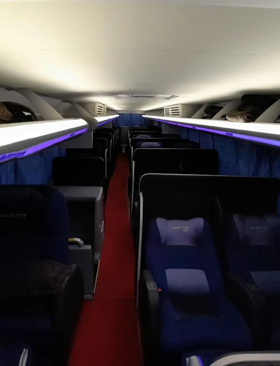 Ônibus DD 02 andares artista banda dupla - Foto 6