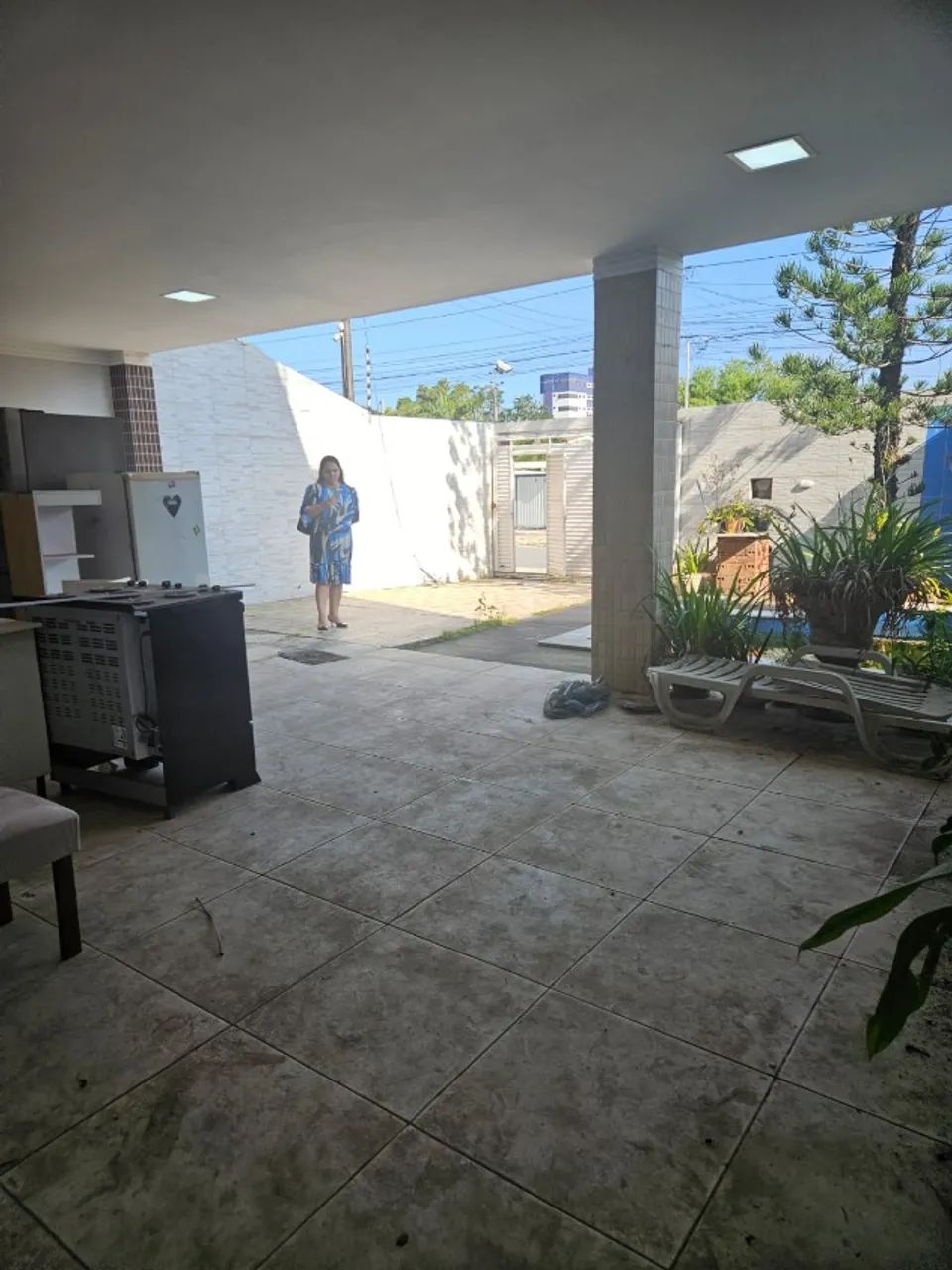 Excelente Casa para locação nos Bancários com 06 quartos, sendo 05 suítes e com Piscina  - Foto 5