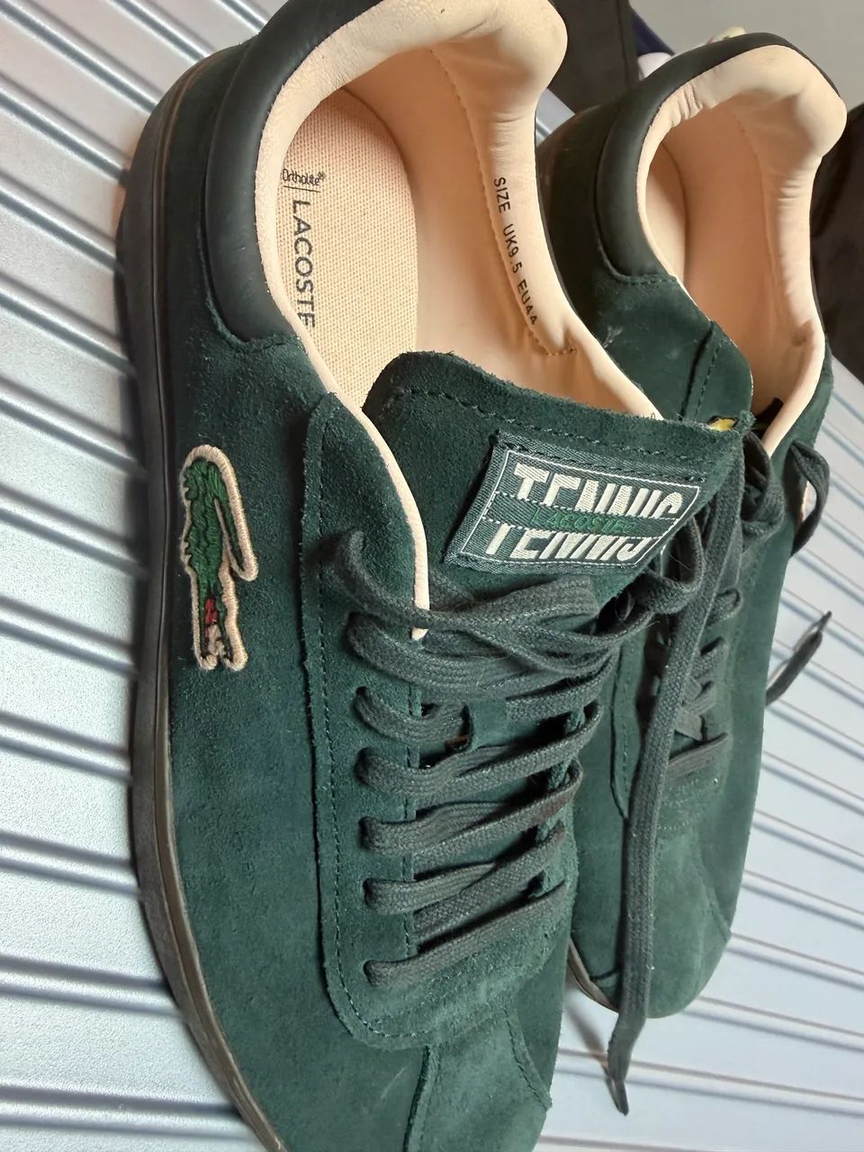 Tênis Lacoste número 41,5