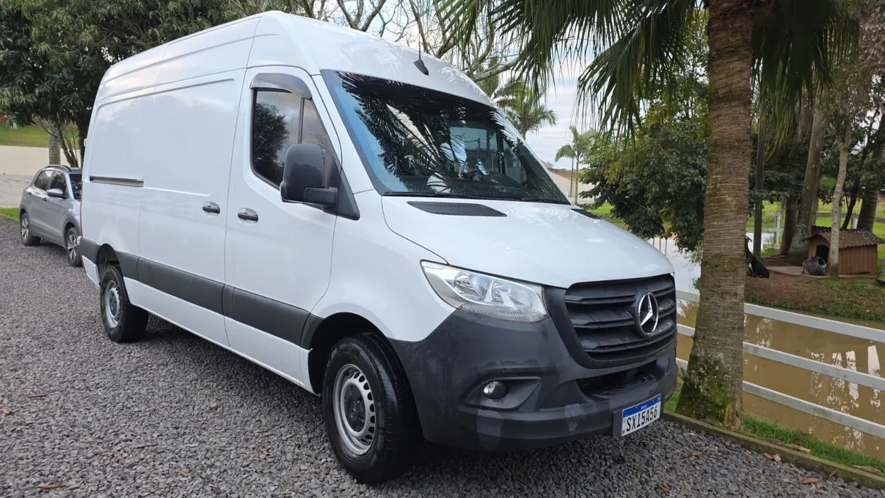 Mercedes-Benz Sprinter 417 Furgão L.t.a. Diesel (e6) 2024
