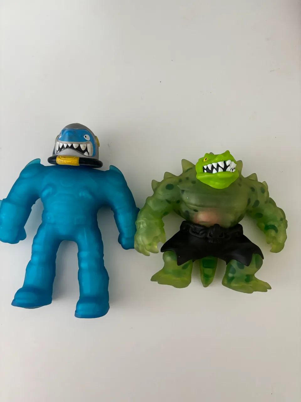 Dois bonecos elásticos  GOO JITZU  - Foto 3