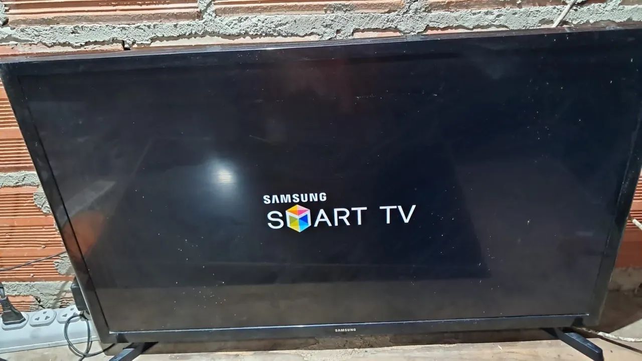 Vendo tv smartv 