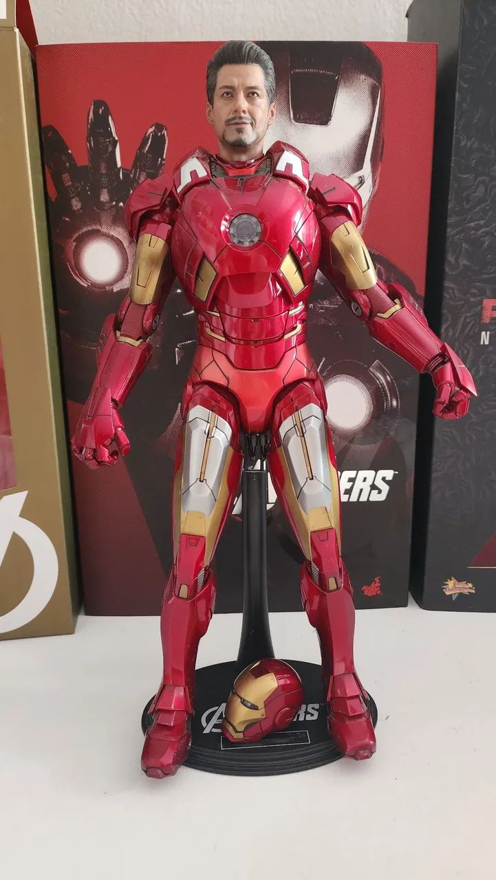 Hot Toys Homen de ferro ( Mark 7 )