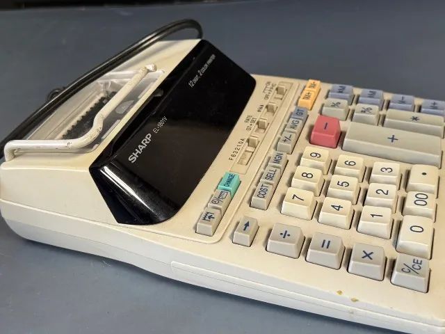 Calculadora Sharp EL-1801V Funcionando - Foto 2