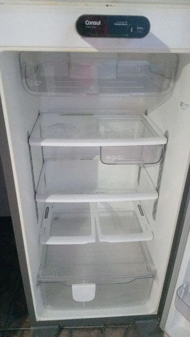 Vendo geladeira consul inox em otimo estado  - Foto 5