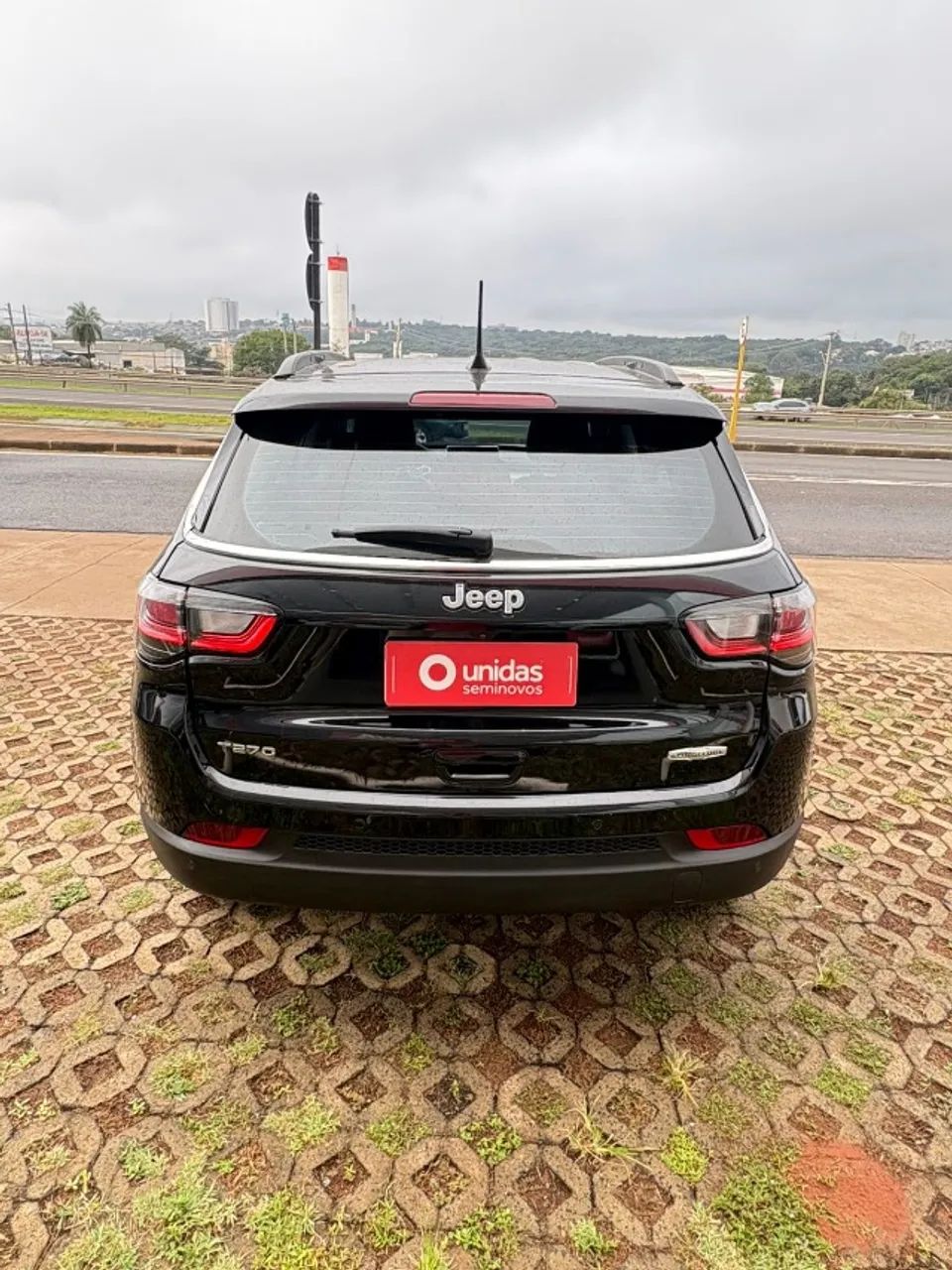 Jeep Compass LONG. T270 1.3 TB 4x2 Flex Aut., foto 5 de 12