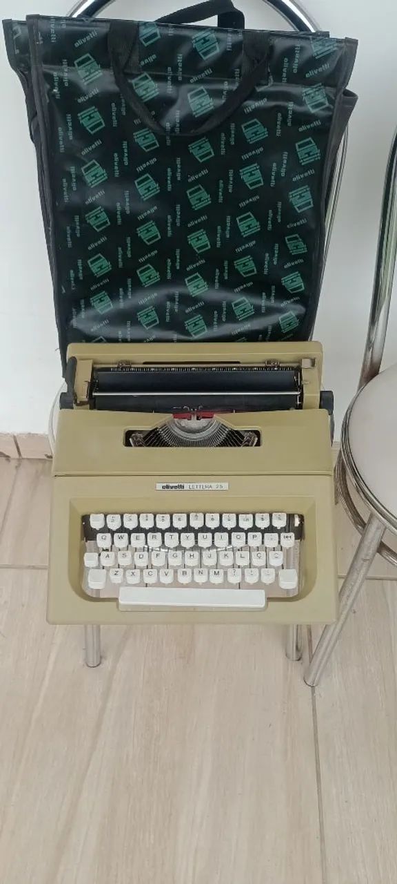 Máquina de escrever  - Foto 2