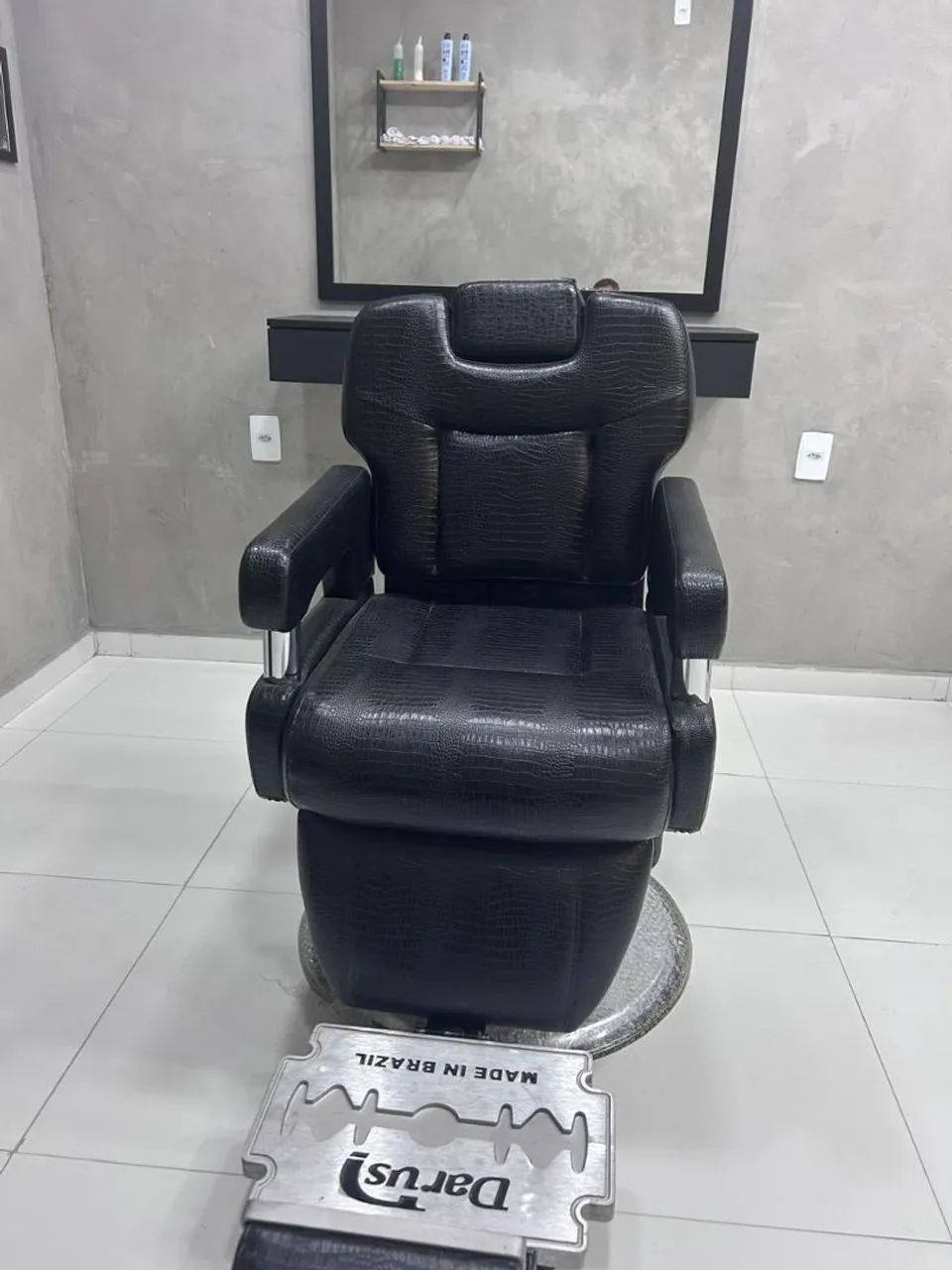 vendo poltrona para barbearia (nova) - Foto 4