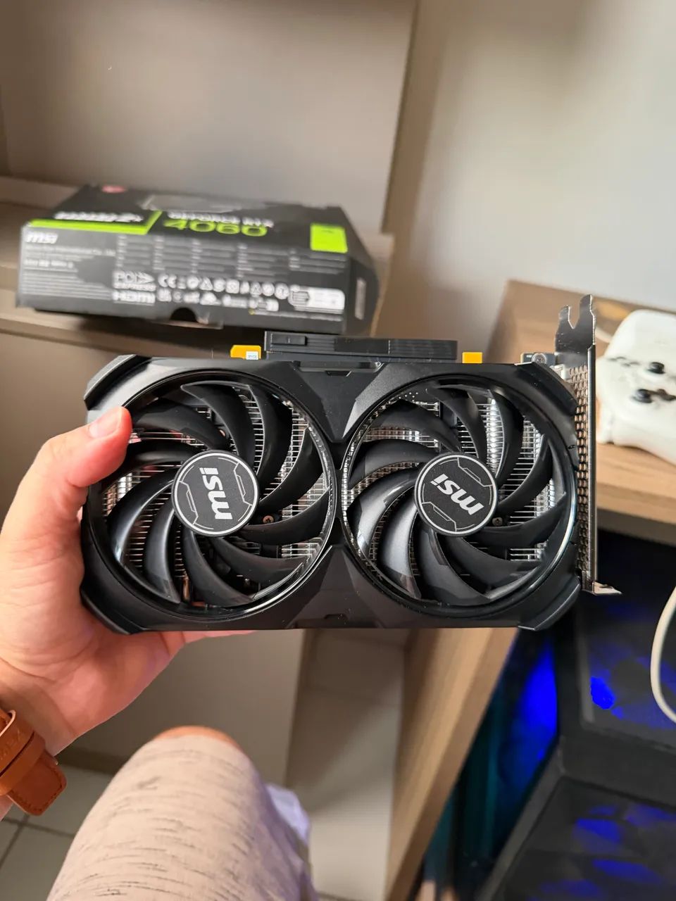 Nvidea GeForce rtx 4060 msi 
