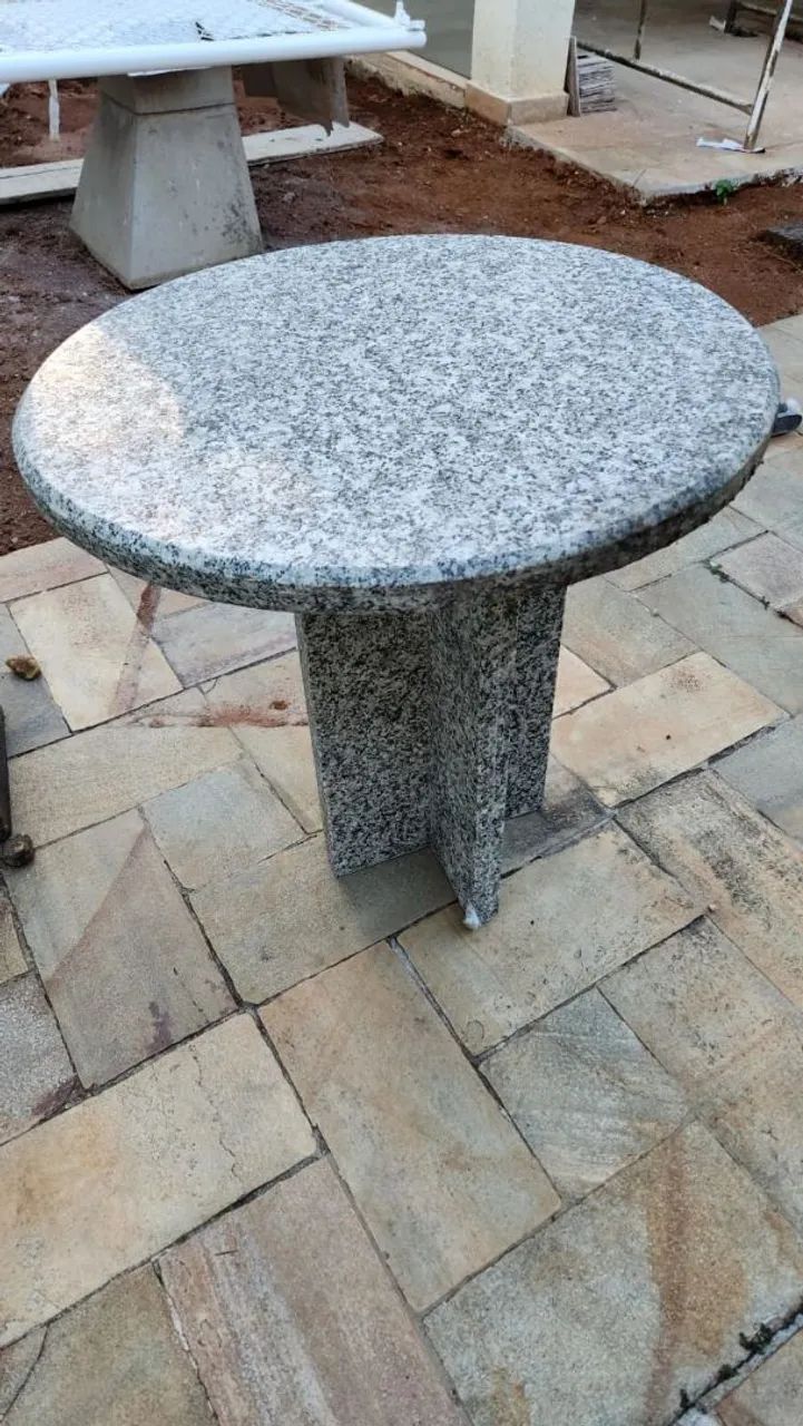 Mesa de granito 