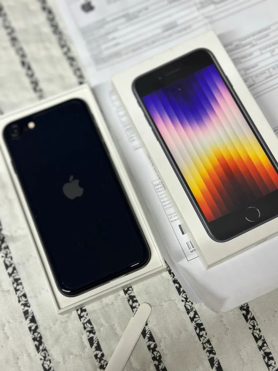 iPhone SE 3 geração novo zero 