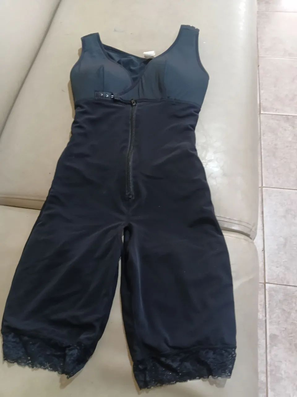 VENDO CINTA DUAS EM ESTADO NOVAS  - Foto 3
