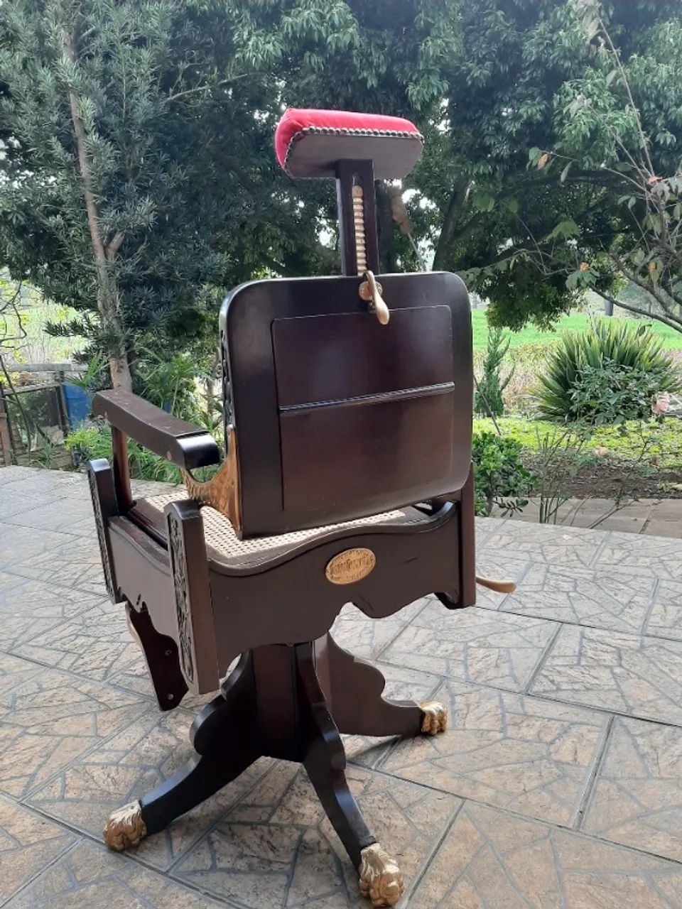 Cadeira de barbeiro antiga  - Foto 3
