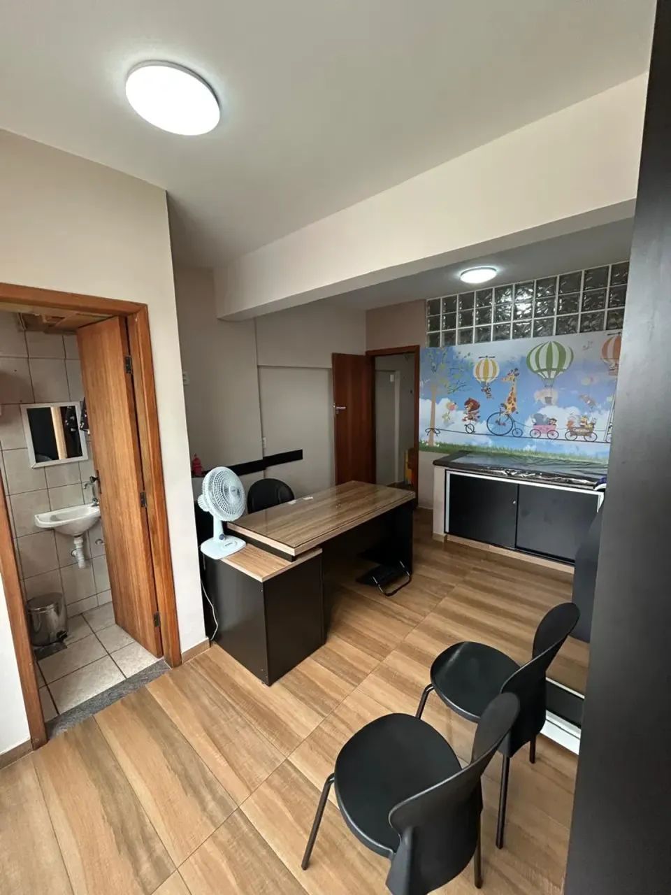 Sala comercial completa na Avenida Abílio Machado - Foto 2