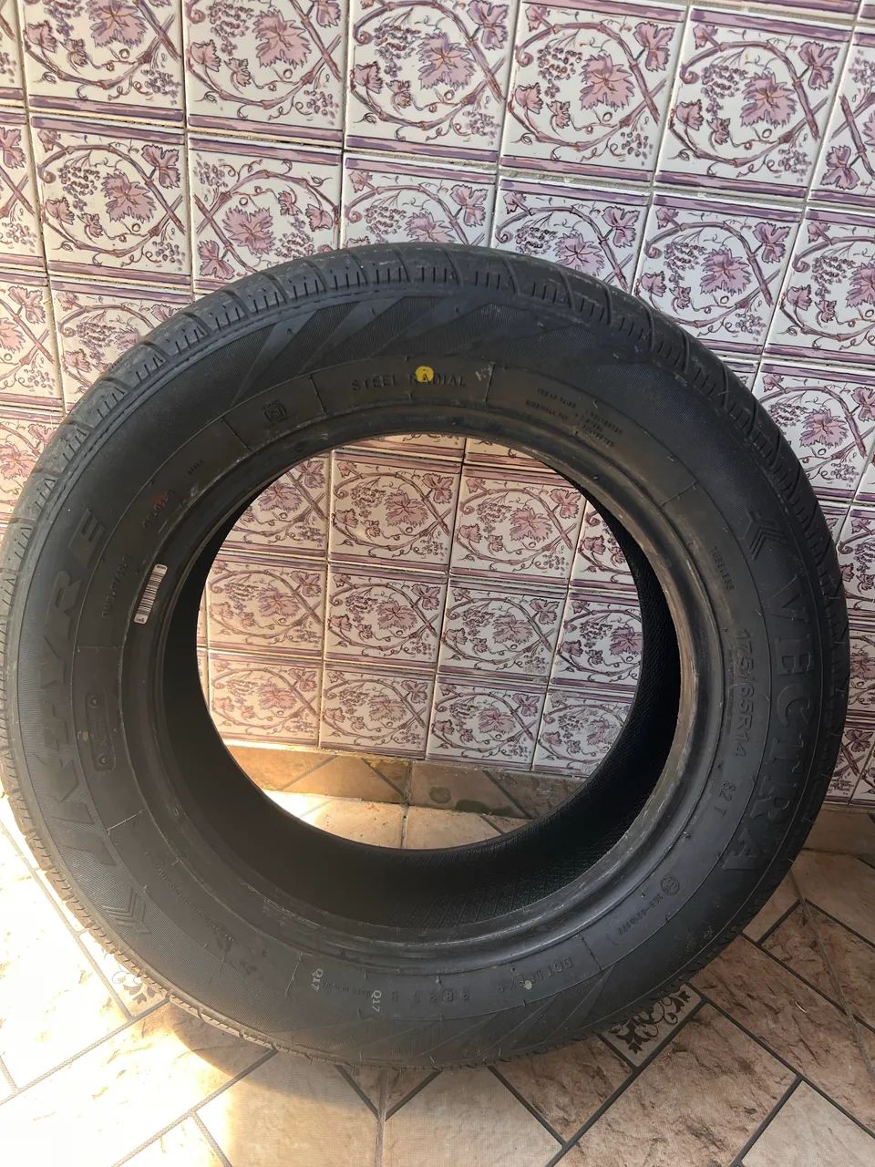 Pneu aro 14  - Foto 4
