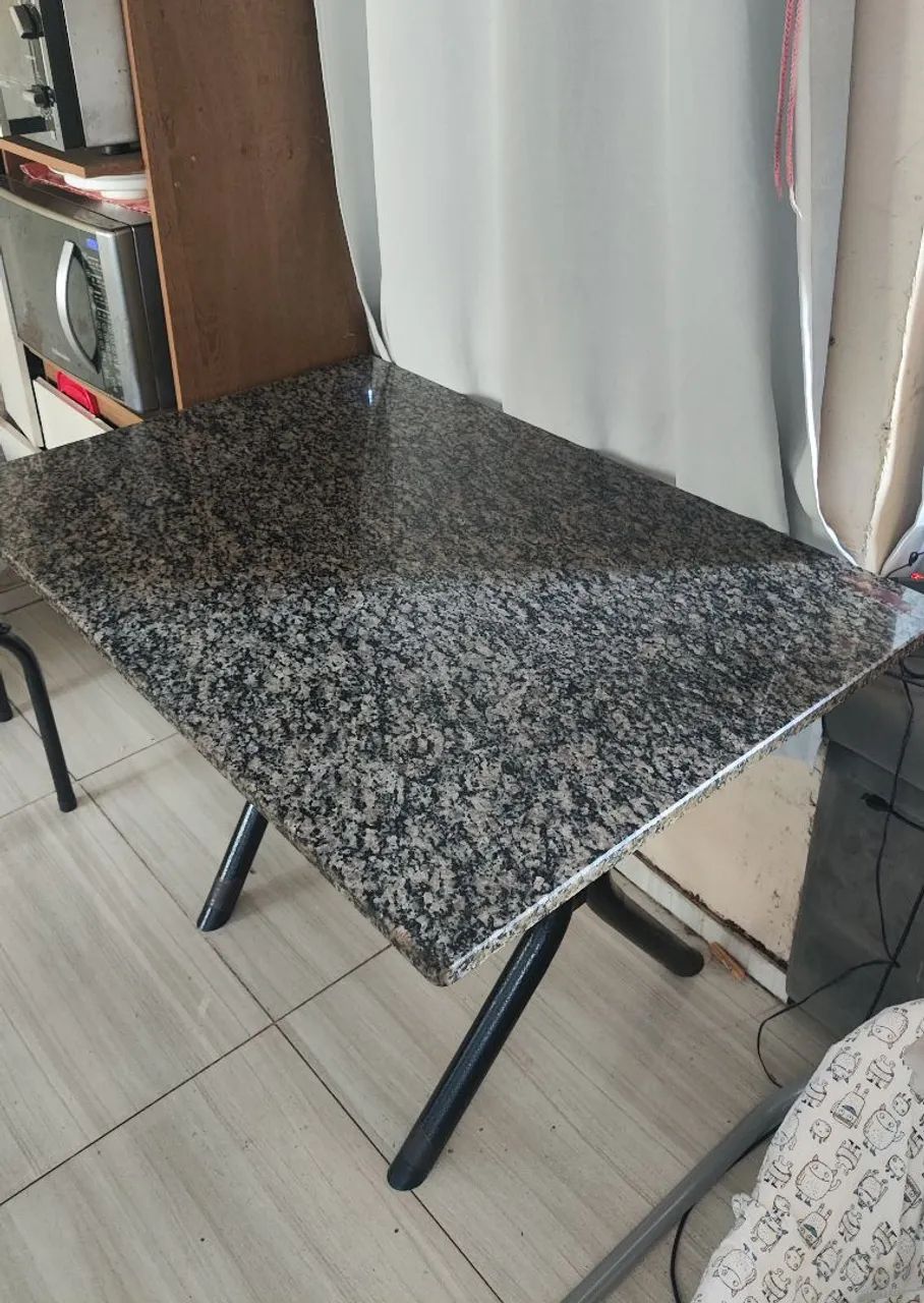 Mesa com pedra  - Foto 2