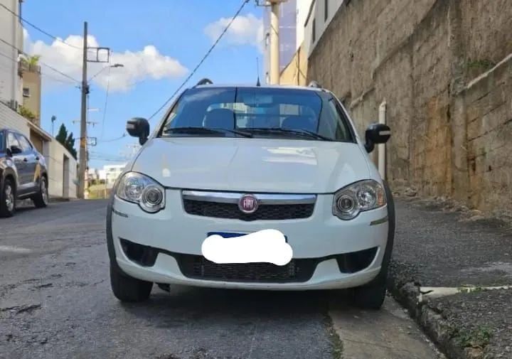 Fiat Strada Strada Trekking 1.6 16V Flex CD 2015