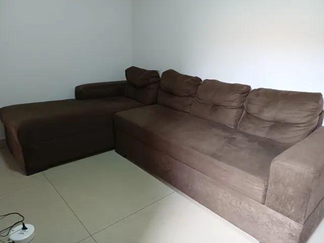 Sofá de Canto com Chaise Marrom em Suede, 3 Lugares - Foto 2